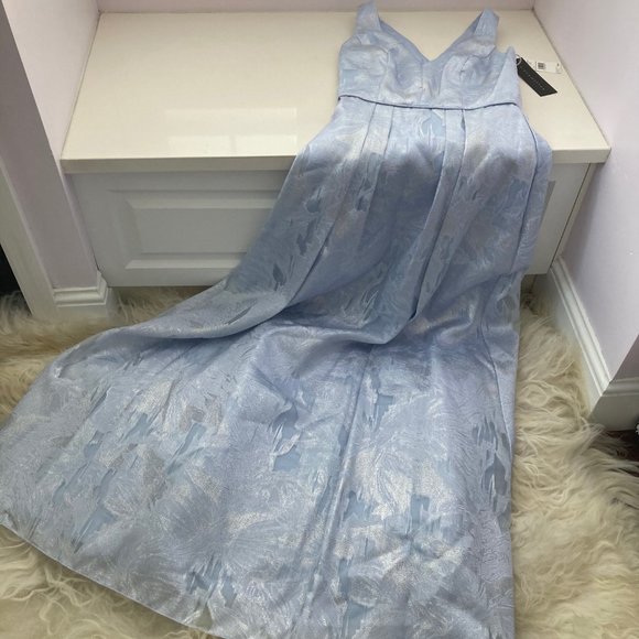 AIDAN MATTOX Sleeveless A-line V-neck Dress - Picture 3 of 11